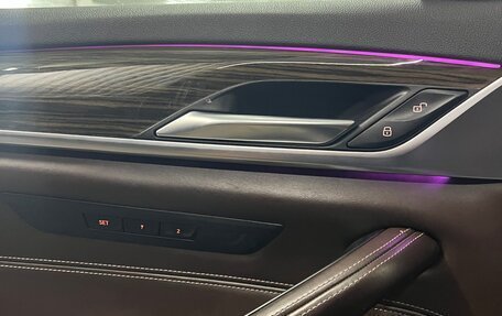 BMW 5 серия, 2019 год, 3 100 000 рублей, 15 фотография