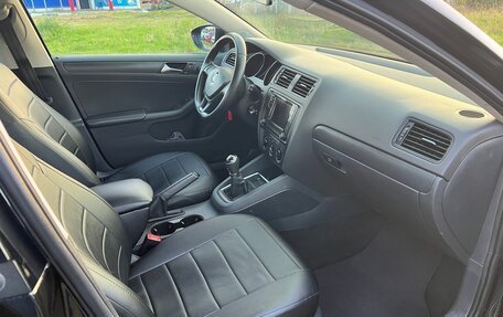 Volkswagen Jetta VI, 2015 год, 999 000 рублей, 9 фотография