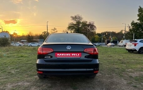 Volkswagen Jetta VI, 2015 год, 999 000 рублей, 7 фотография