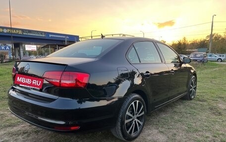 Volkswagen Jetta VI, 2015 год, 999 000 рублей, 6 фотография