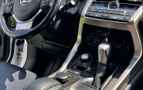 Lexus NX I, 2015 год, 2 650 000 рублей, 4 фотография