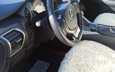 Lexus NX I, 2015 год, 2 650 000 рублей, 10 фотография