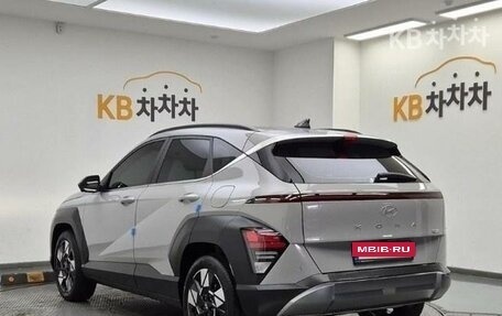 Hyundai Kona, 2024 год, 3 100 000 рублей, 4 фотография