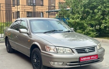 Toyota Camry, 2001 год, 485 000 рублей, 1 фотография