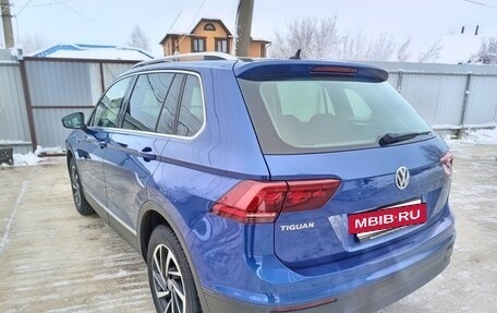 Volkswagen Tiguan II, 2018 год, 1 800 000 рублей, 4 фотография
