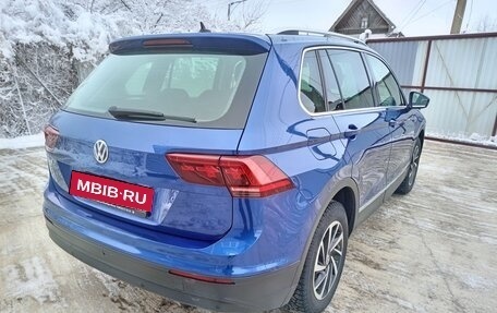 Volkswagen Tiguan II, 2018 год, 1 800 000 рублей, 5 фотография