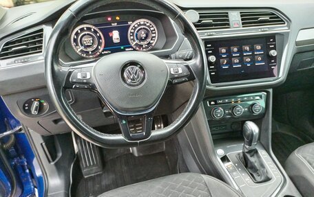 Volkswagen Tiguan II, 2018 год, 1 800 000 рублей, 17 фотография