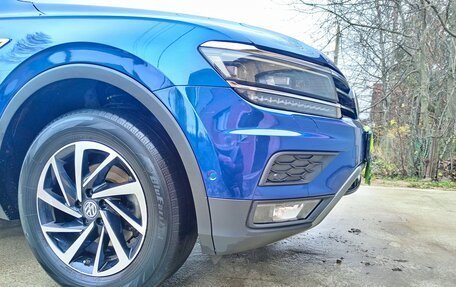 Volkswagen Tiguan II, 2018 год, 1 800 000 рублей, 21 фотография