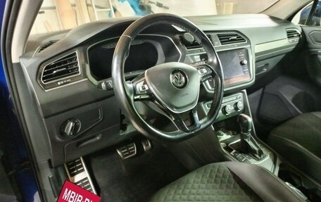 Volkswagen Tiguan II, 2018 год, 1 800 000 рублей, 20 фотография