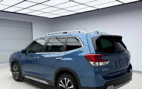 Subaru Forester, 2022 год, 2 990 000 рублей, 6 фотография