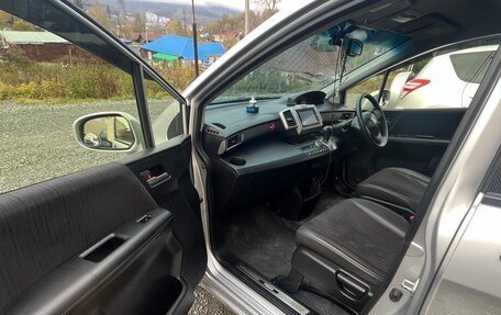 Honda Freed I, 2015 год, 1 350 000 рублей, 5 фотография