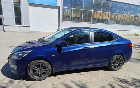 Hyundai Solaris II рестайлинг, 2015 год, 770 000 рублей, 8 фотография