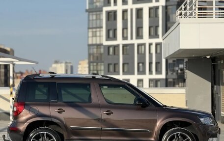 Skoda Yeti I рестайлинг, 2017 год, 2 050 000 рублей, 2 фотография