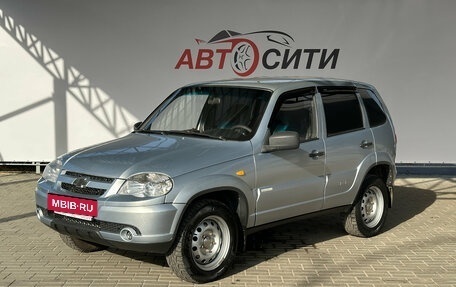 Chevrolet Niva I рестайлинг, 2013 год, 550 000 рублей, 3 фотография