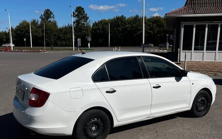 Skoda Rapid I, 2015 год, 685 000 рублей, 3 фотография