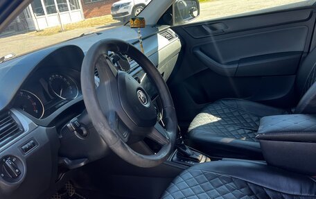 Skoda Rapid I, 2015 год, 685 000 рублей, 6 фотография