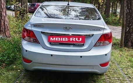 Hyundai Solaris II рестайлинг, 2011 год, 830 000 рублей, 7 фотография
