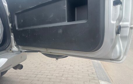 Suzuki Grand Vitara, 2005 год, 530 000 рублей, 23 фотография