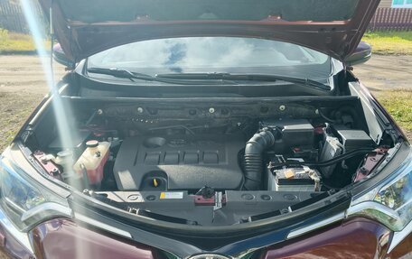 Toyota RAV4, 2015 год, 2 200 000 рублей, 8 фотография