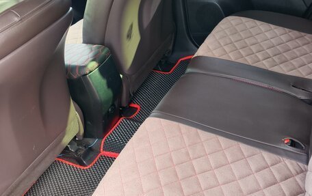 Toyota RAV4, 2015 год, 2 200 000 рублей, 5 фотография