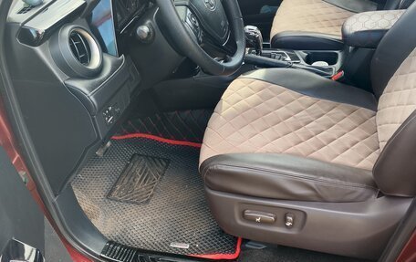 Toyota RAV4, 2015 год, 2 200 000 рублей, 12 фотография