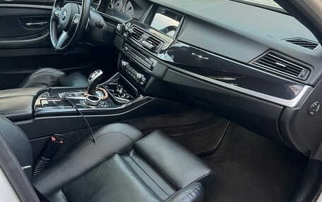 BMW 5 серия, 2010 год, 1 700 000 рублей, 7 фотография