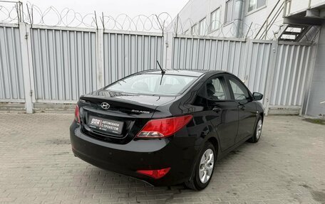 Hyundai Solaris II рестайлинг, 2014 год, 1 100 000 рублей, 2 фотография