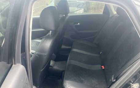 Volkswagen Polo VI (EU Market), 2010 год, 500 000 рублей, 1 фотография