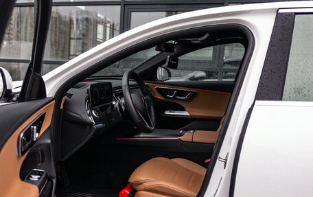 Mercedes-Benz E-Класс, 2025 год, 6 100 000 рублей, 15 фотография