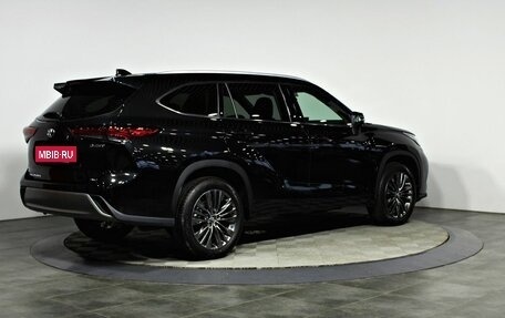 Toyota Highlander, 2026 год, 5 590 000 рублей, 5 фотография