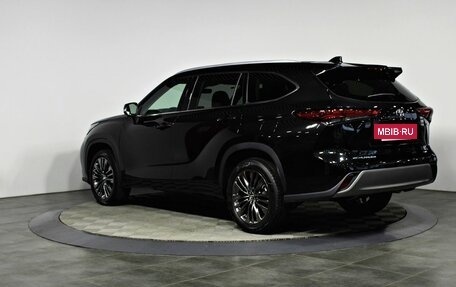 Toyota Highlander, 2026 год, 5 590 000 рублей, 7 фотография