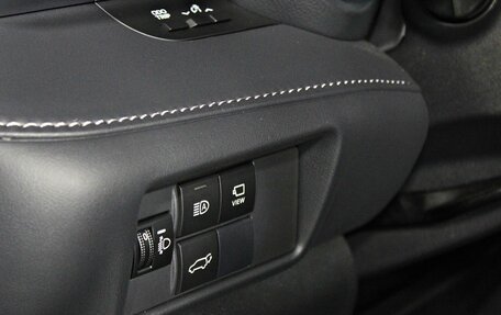 Toyota Highlander, 2026 год, 5 590 000 рублей, 21 фотография