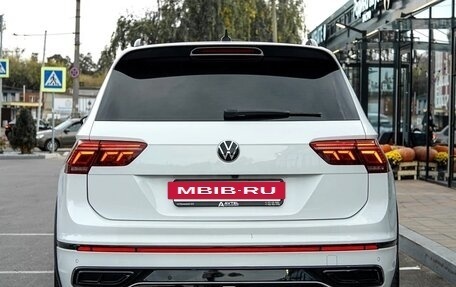 Volkswagen Tiguan II, 2021 год, 3 300 000 рублей, 9 фотография