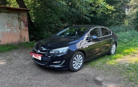 Opel Astra J, 2013 год, 800 000 рублей, 9 фотография