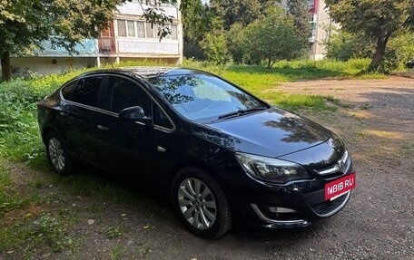Opel Astra J, 2013 год, 800 000 рублей, 8 фотография