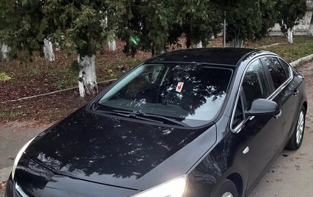 Opel Astra J, 2013 год, 800 000 рублей, 16 фотография