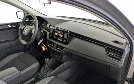 Skoda Rapid II, 2021 год, 1 550 000 рублей, 11 фотография