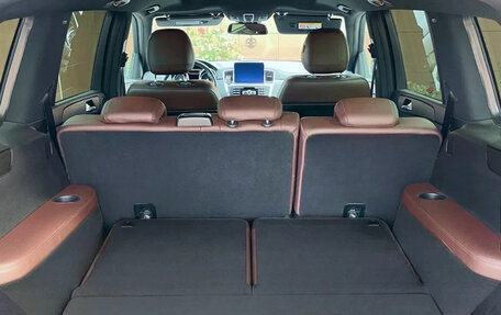Mercedes-Benz GL-Класс, 2015 год, 6 фотография