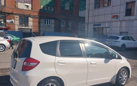 Honda Fit III, 2011 год, 1 100 000 рублей, 2 фотография