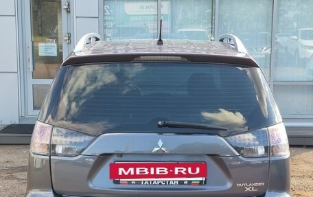 Mitsubishi Outlander III рестайлинг 3, 2010 год, 750 000 рублей, 15 фотография
