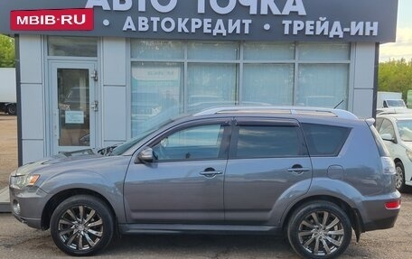 Mitsubishi Outlander III рестайлинг 3, 2010 год, 750 000 рублей, 19 фотография
