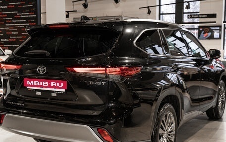 Toyota Highlander, 2026 год, 5 800 000 рублей, 4 фотография