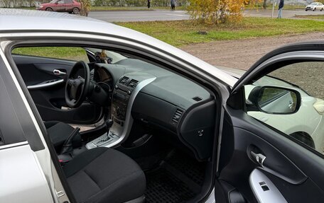 Toyota Corolla, 2012 год, 1 000 000 рублей, 8 фотография