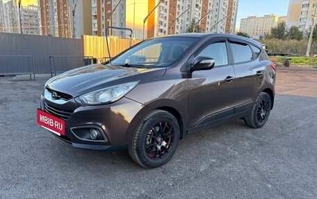 Hyundai ix35 I рестайлинг, 2012 год, 999 999 рублей, 2 фотография