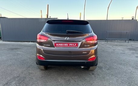 Hyundai ix35 I рестайлинг, 2012 год, 999 999 рублей, 7 фотография