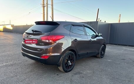 Hyundai ix35 I рестайлинг, 2012 год, 999 999 рублей, 6 фотография