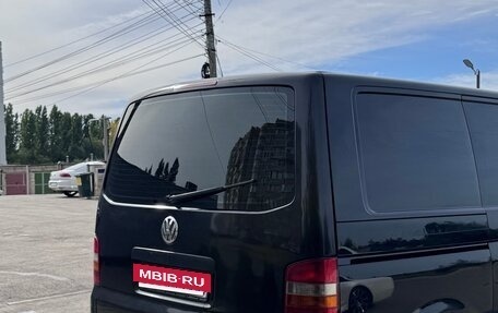 Volkswagen Transporter T5 рестайлинг, 2004 год, 827 000 рублей, 5 фотография