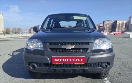 Chevrolet Niva I рестайлинг, 2012 год, 565 000 рублей, 1 фотография