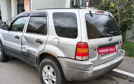 Ford Escape II, 2004 год, 250 000 рублей, 3 фотография