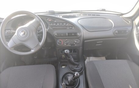 Chevrolet Niva I рестайлинг, 2012 год, 565 000 рублей, 4 фотография